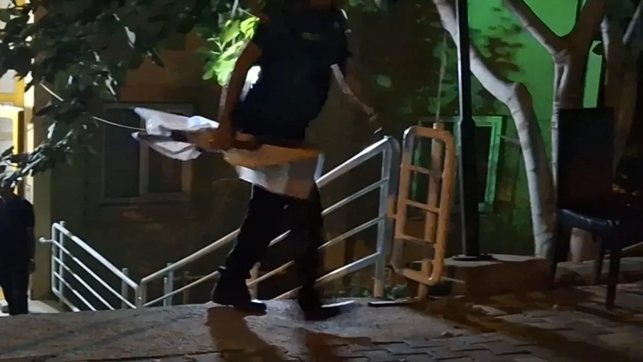 Kale’de 16 yaşındaki genç evinde tüfekle ölü bulundu