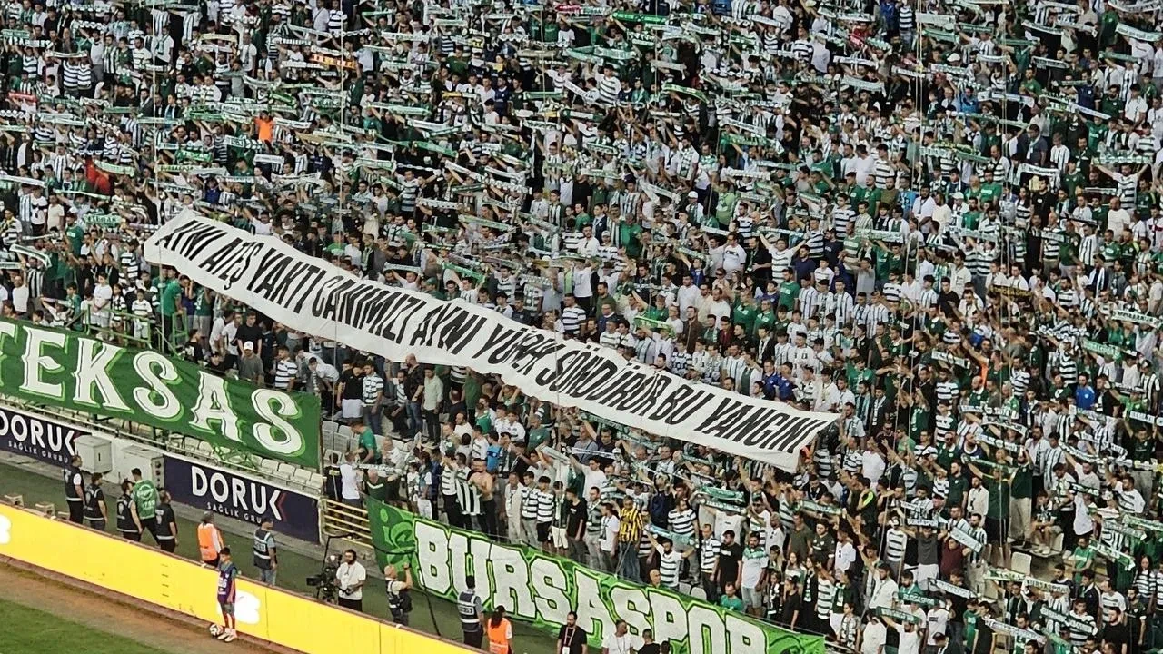 Bursaspor ve Eskişehirspor maçında orman şehitleri anıldı