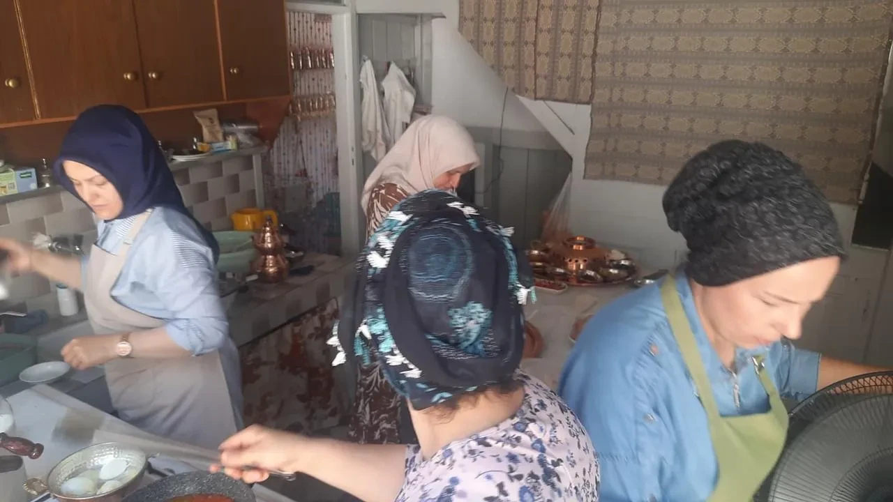 Nerik Kadın Kooperatifi Vezirköprü'de yöresel lezzetler konağı açtı