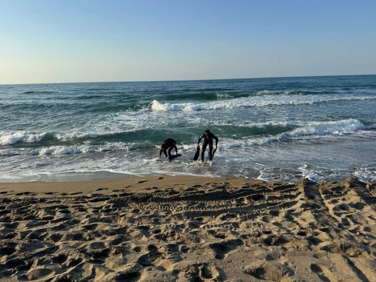 Karasu’da Denize Giren 16 Yaşındaki Efe Erdem Sevinç Boğuldu