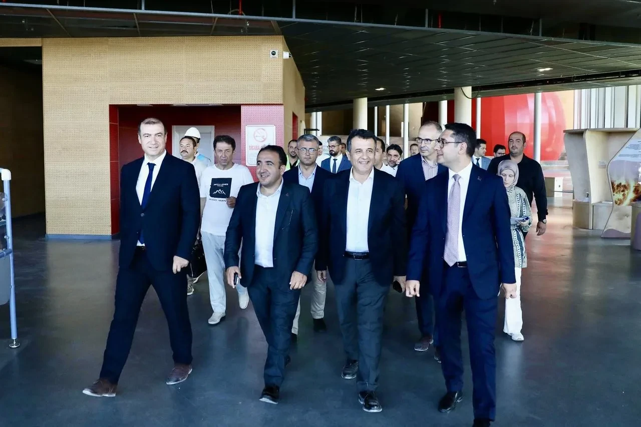 Samsun’da Bilim Merkezi ve Hamidiye Aile Yaşam Merkezi projeleri devam ediyor