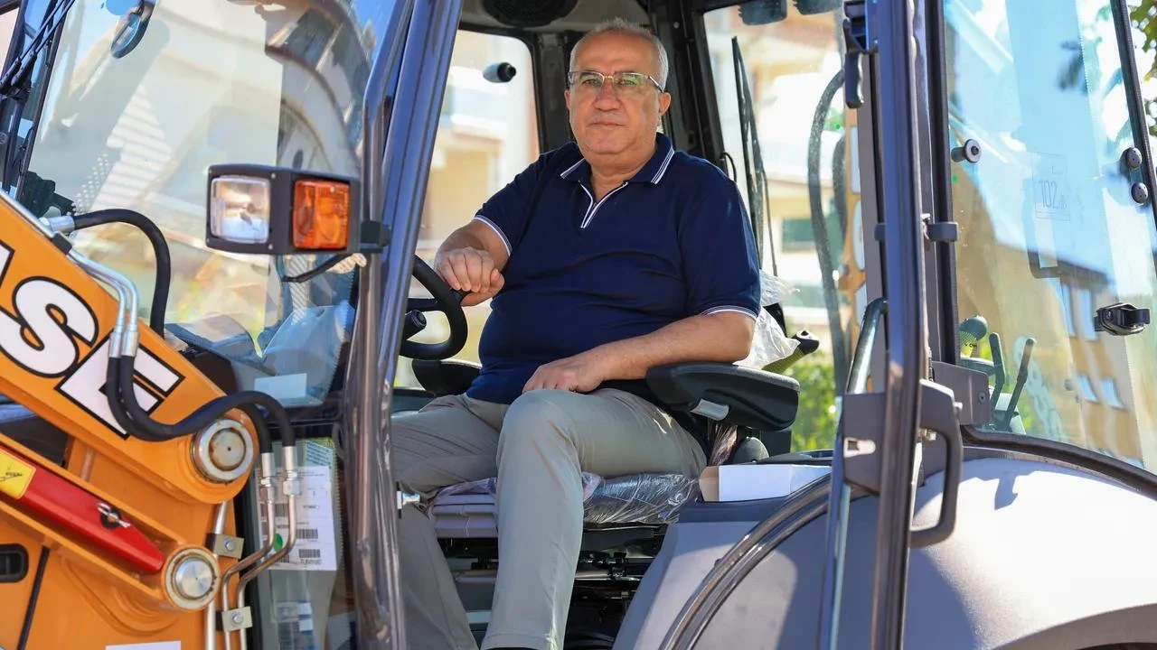 Çameli Belediyesi Araç Filosunu Yeni Makinelerle Güçlendiriyor