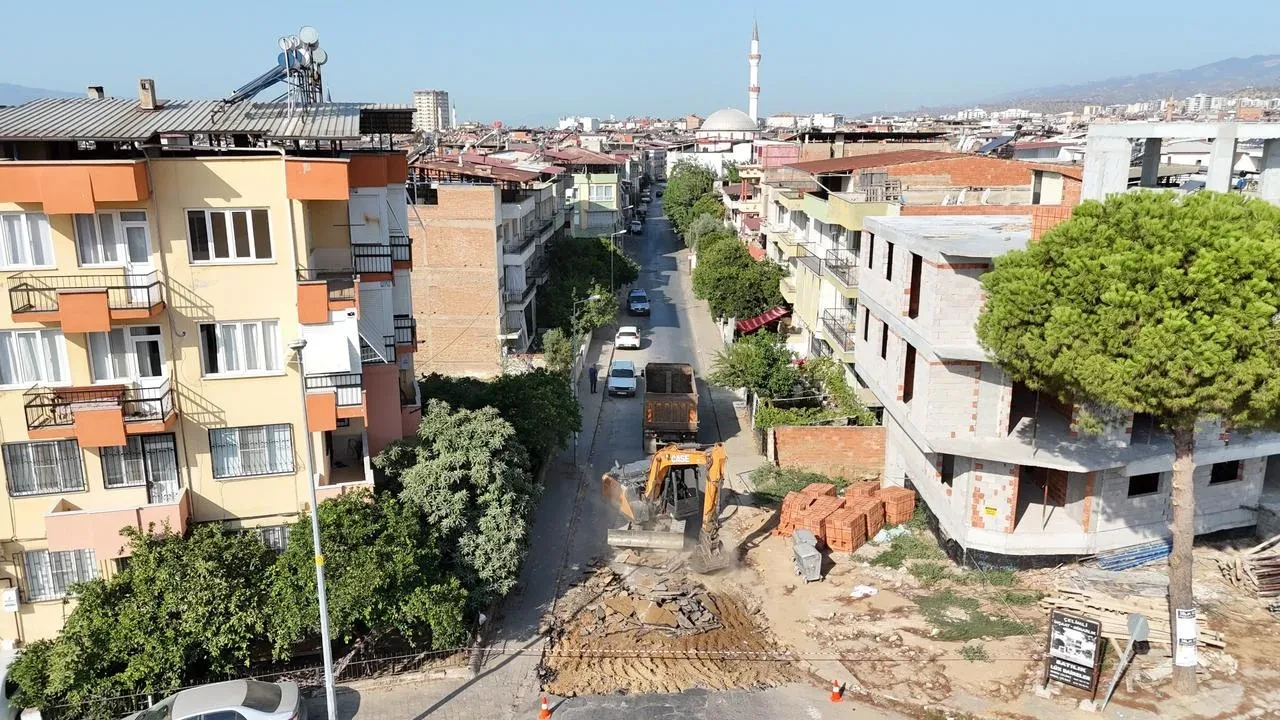 Nazilli Belediyesi yol sorunlarını çözmek için çalışmalarını hızlandırdı