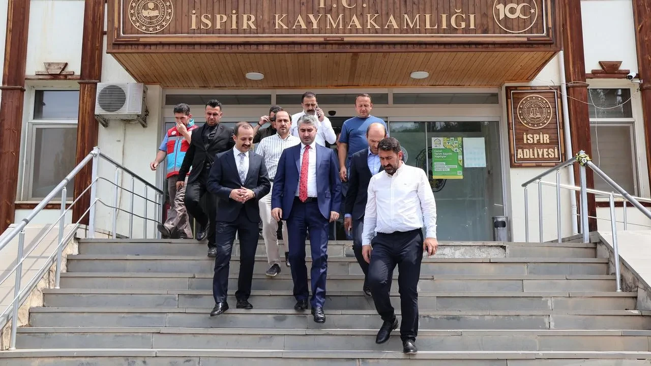 Zafer Tarıkdaroğlu İspir’de Sosyal Hizmet Çalışmalarını İnceledi