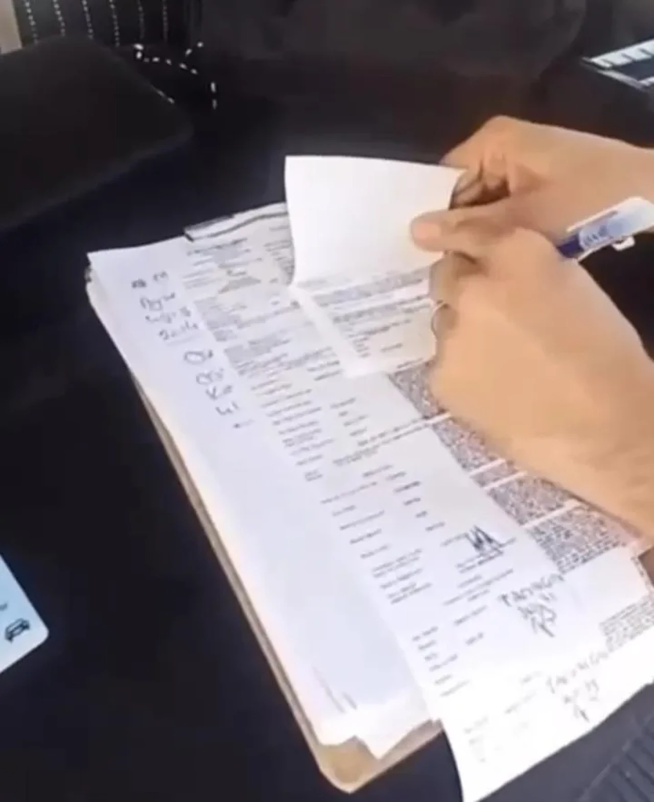 Hatay'ın İskenderun ilçesinde korsan taksicilik denetiminde 6 araç trafikten men edildi