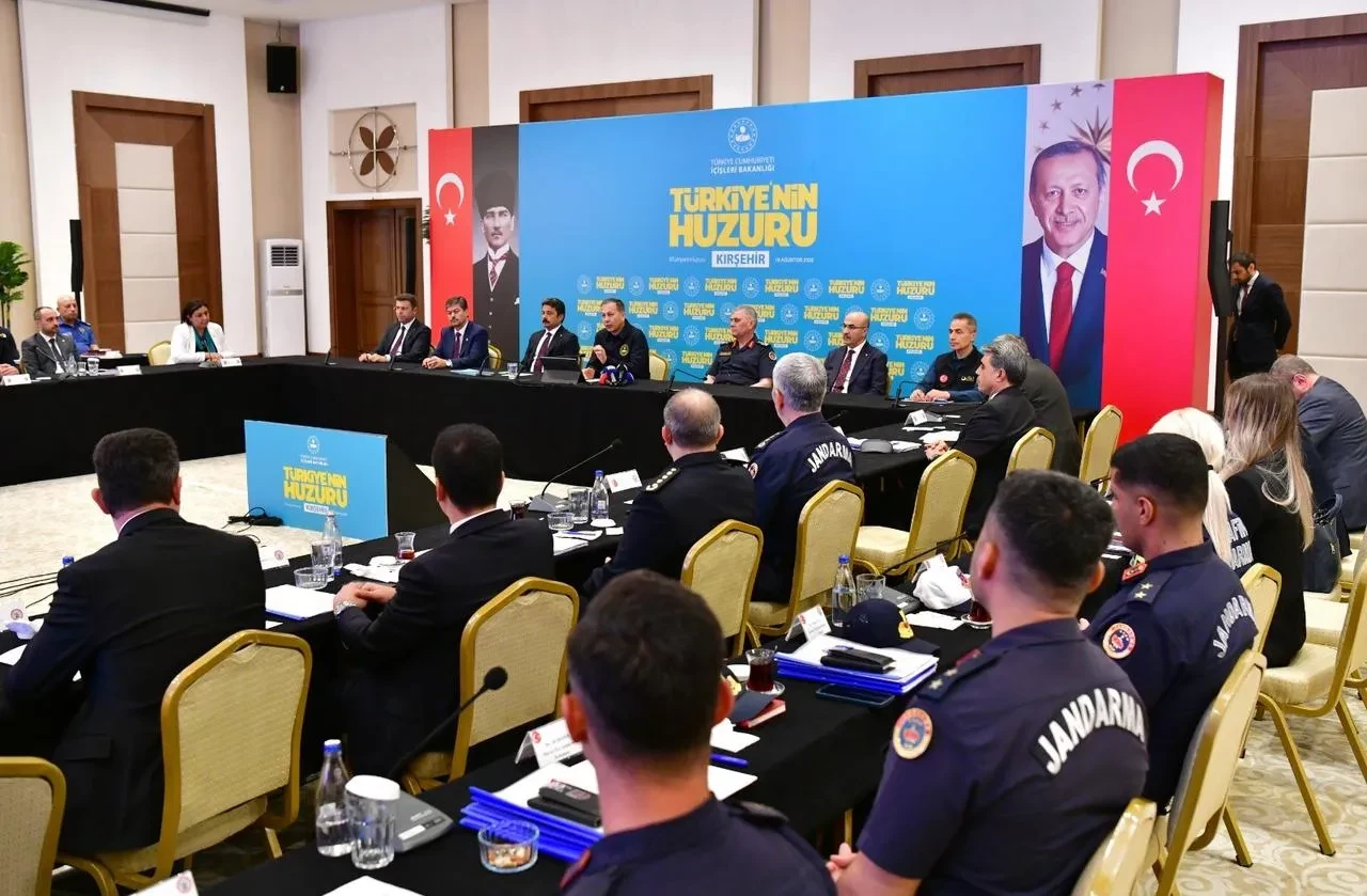 Ali Yerlikaya Kırşehir’de huzur ve güven için mücadeleyi sürdürüyor