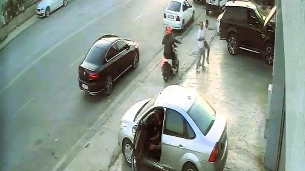 Denizli'de motosikletli saldırganlar tamirhaneye gelen şahsa ateş açtı