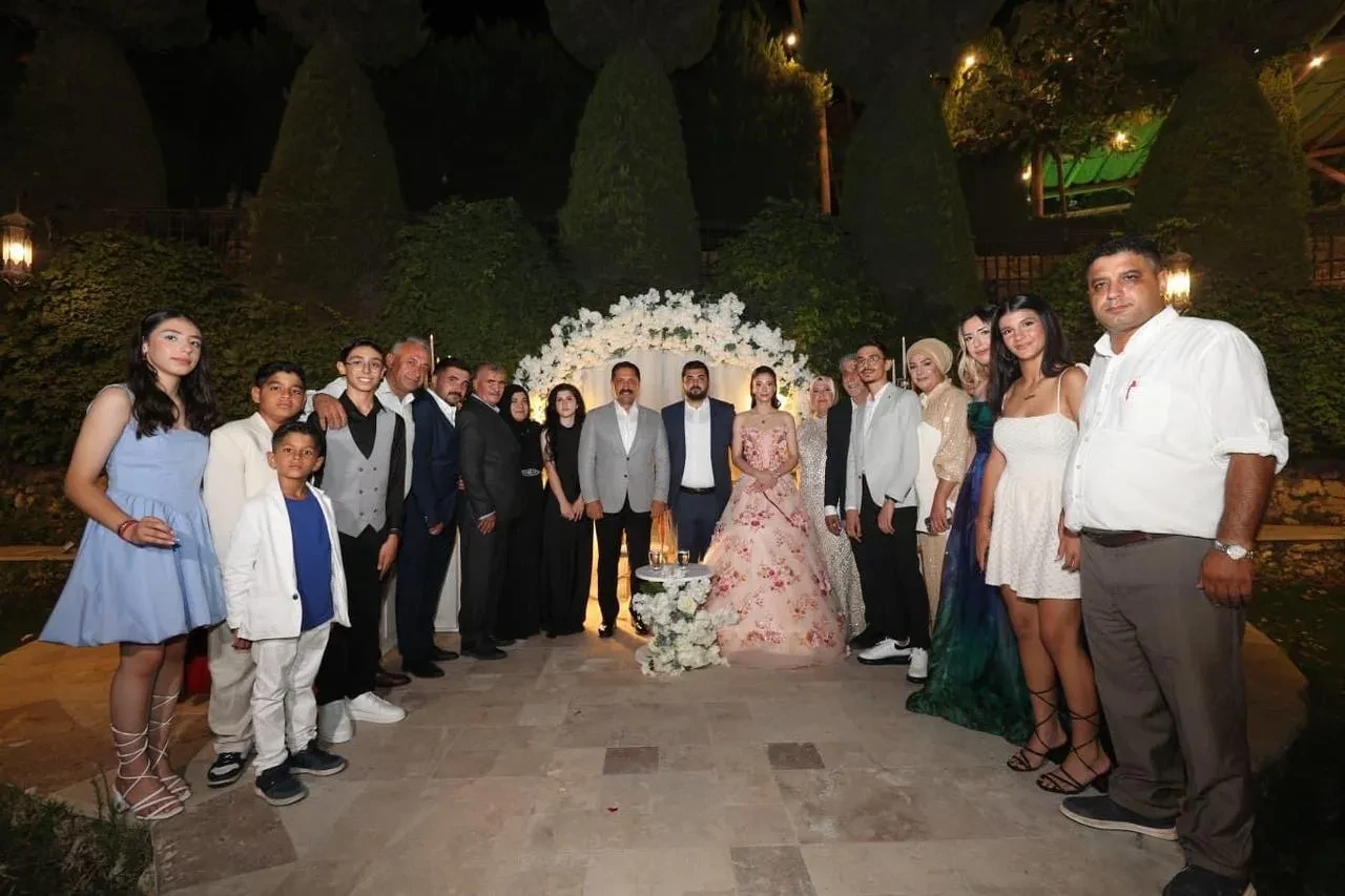 Hatay Valisi Mustafa Masatlı Veysel Korkmaz ve Melisa Kartal'ın nişan töreninde