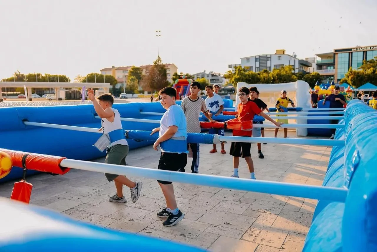 Didim Belediyesi çocuklar için yaz şenlikleri düzenledi