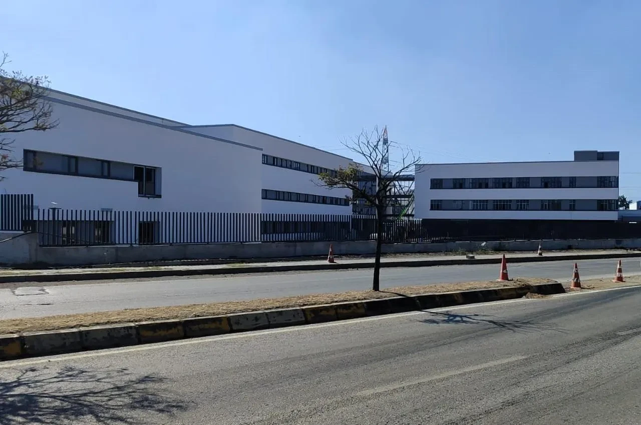 SUBÜ Hendek MYO'nun yeni binası yüzde 95 tamamlandı