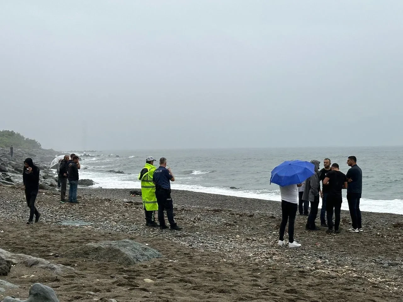 13 yaşındaki çocuk Trabzon’un Of ilçesinde denizde kayboldu