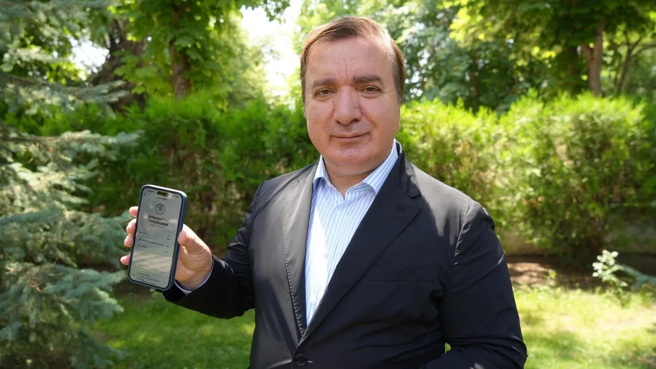 Erzincan Valisi Hamza Aydoğdu gençlerle şehri birlikte yönetiyor