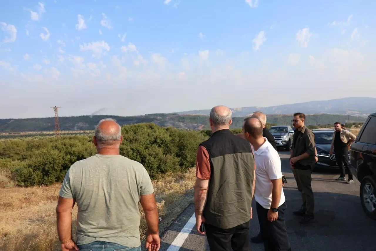 Vali Toraman Çanakkale'de Tahliye Edilen Köyleri Ziyaret Etti