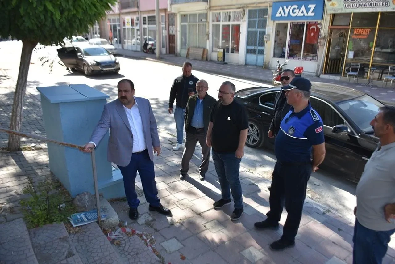 İnönü Belediyesi Okullar caddesinde yeni düzenleme çalışmalarına başladı