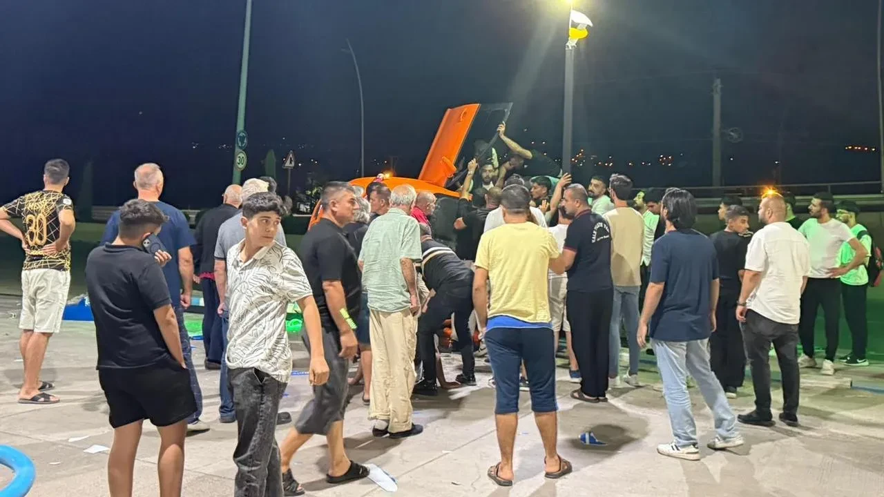 Kırıkkale'de otomobil ile ticari taksi çarpıştı iki kişi yaralandı