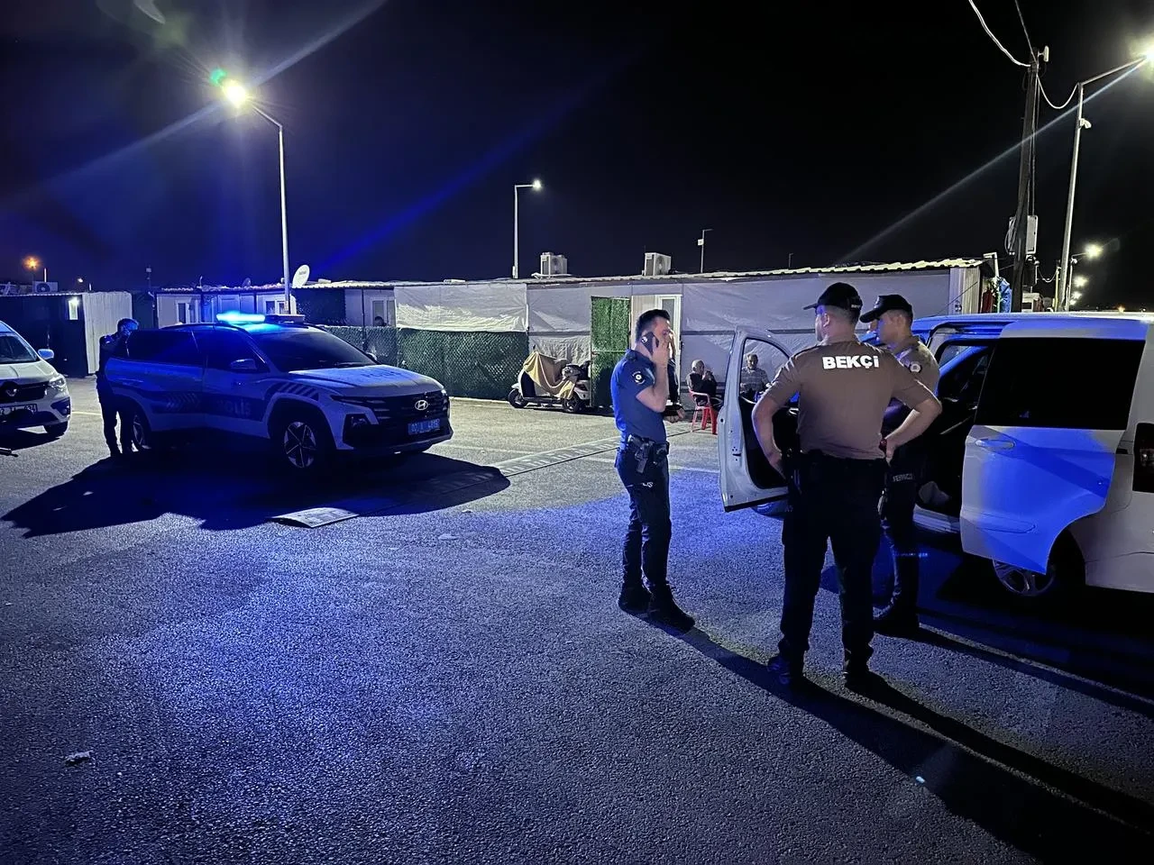 Adıyaman’da Şüpheli Araçta Uyuşturucu Ele Geçirildi