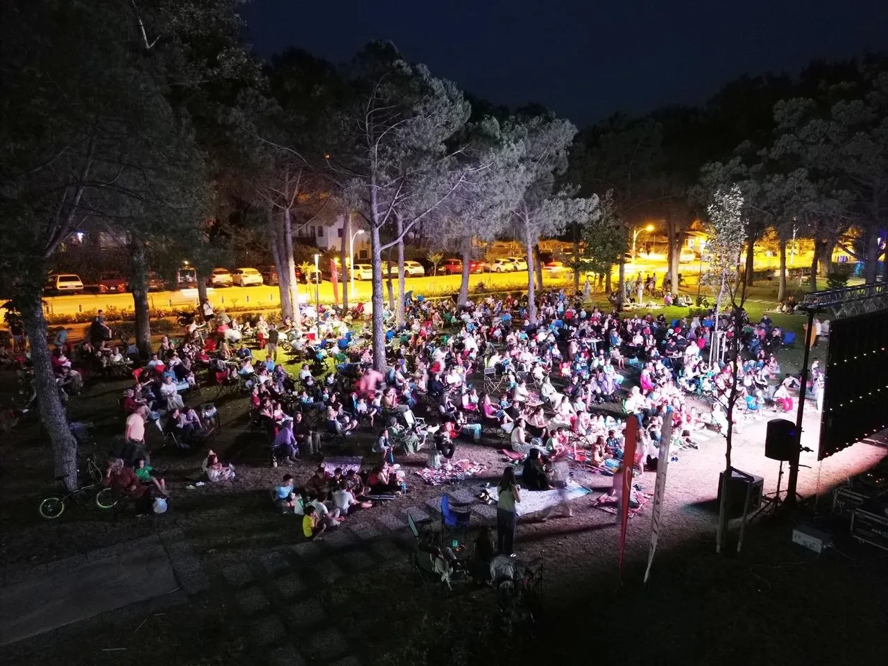 İznik Belediyesi Nostaljik Yaz Akşamları Etkinlikleri Devam Ediyor