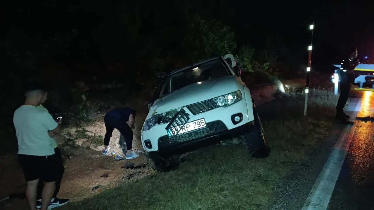 Sağanak Yağış Sonrası Tekirdağ’da Kamyonet Kazası Yaralılar Hastaneye Kaldırıldı