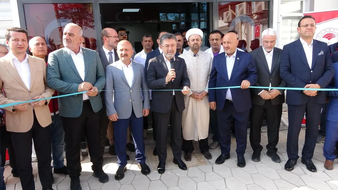 Bakan Yumaklı Adıyaman’da tohum sertifikasyon test merkezini açtı