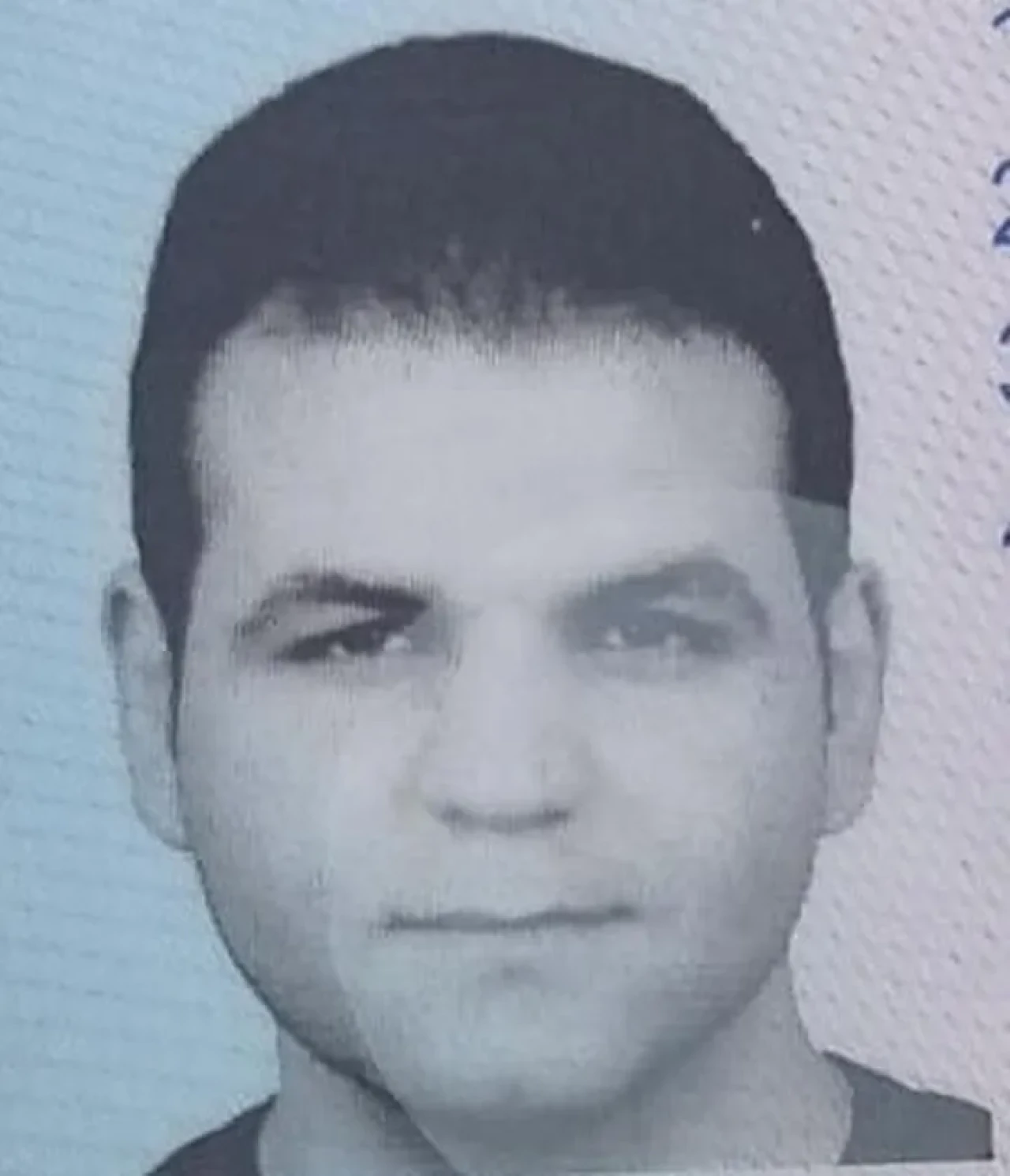 Antalya’da beton mikseri ile otomobil çarpıştı 1 ölü 2 yaralı