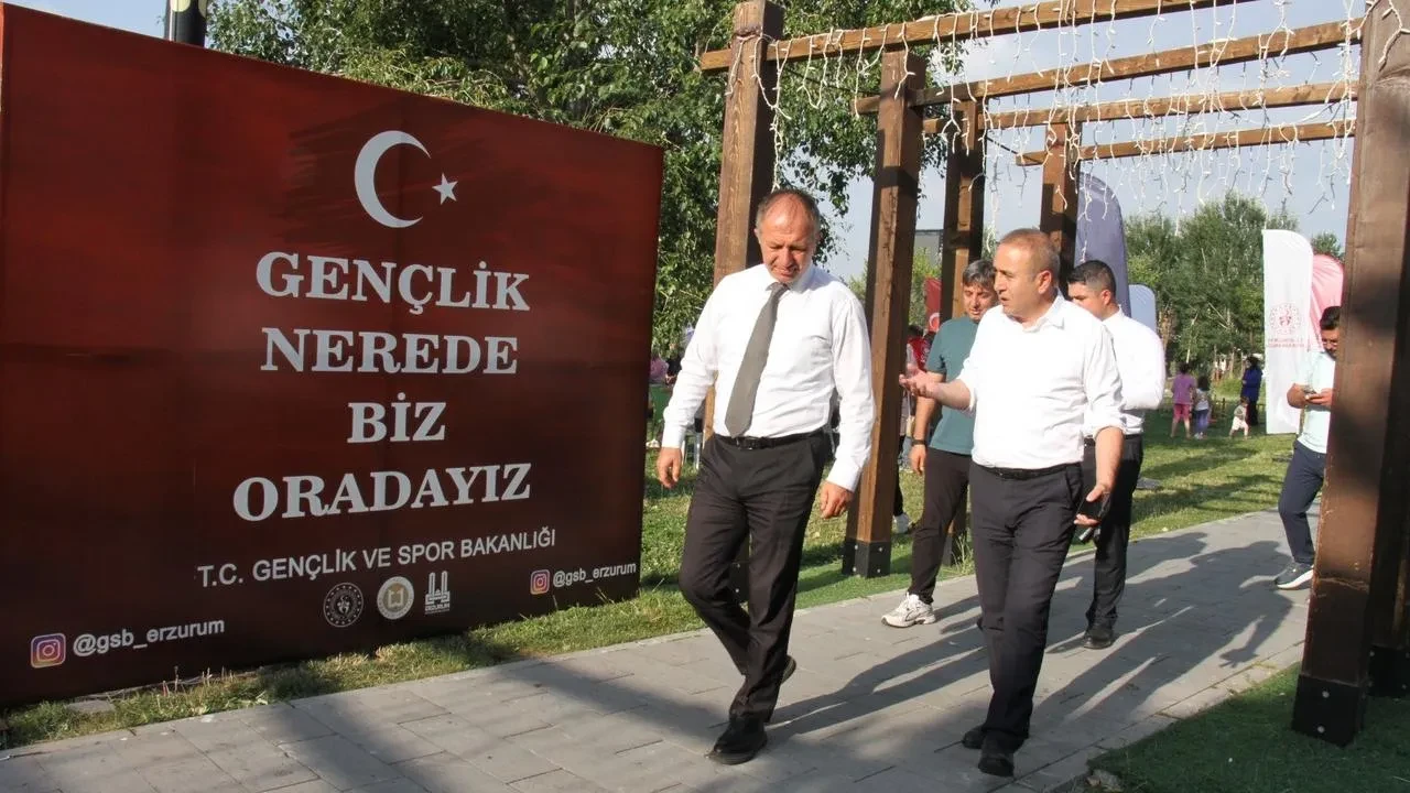 Erzurum Gençlik ve Spor İl Müdürlüğü Olimpiyat Parkına Çadır Gençlik Merkezi
