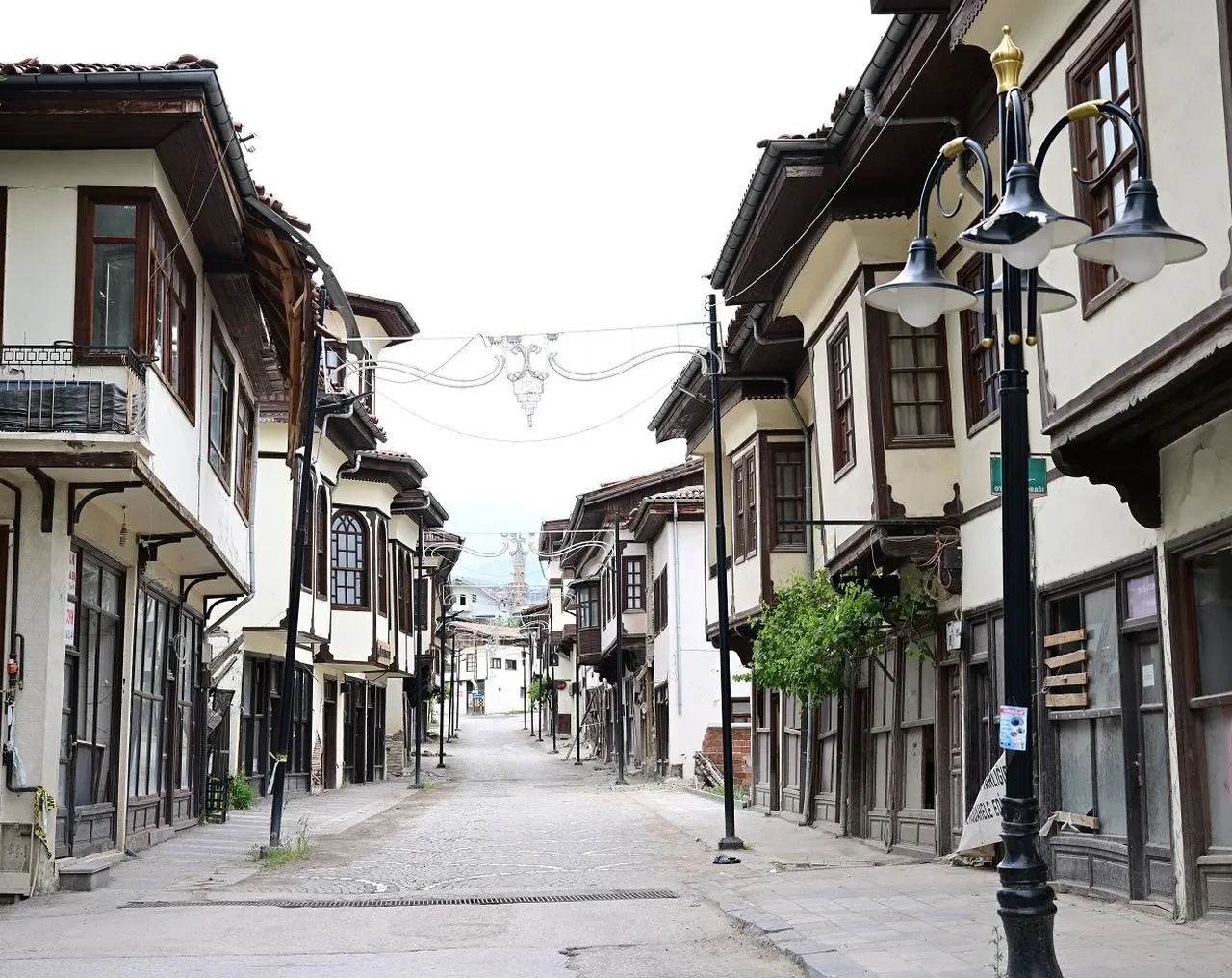 Yeşilyurt Belediyesi ve Kültür Bakanlığı Lezzet Caddesi’nde iş birliği yaptı