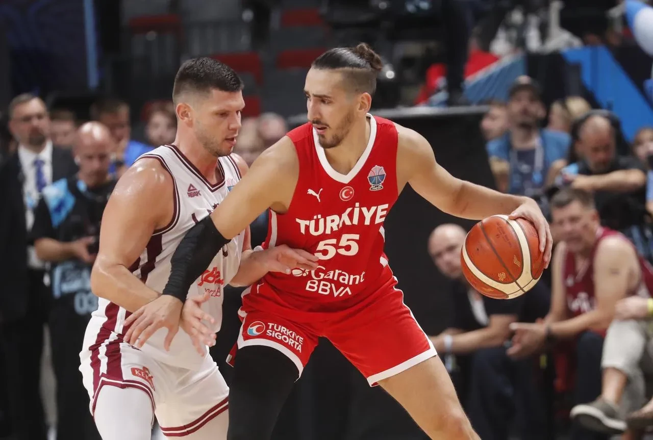 Türkiye A Milli Erkek Basketbol Takımı Letonya'yı 93-73 mağlup etti