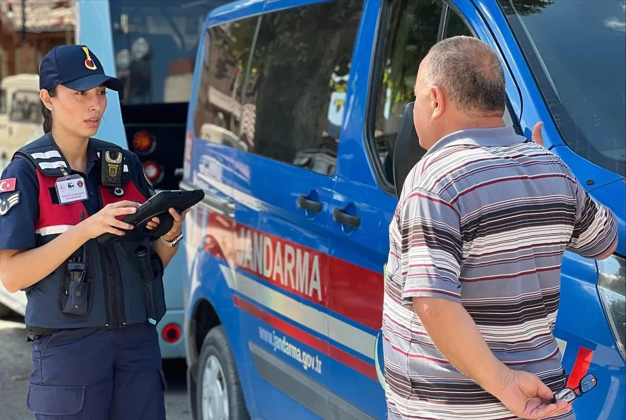 Karabük Jandarmasına 112 Acil Çağrı Merkezi İçin Tablet Desteği