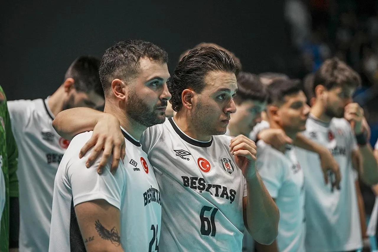 Beşiktaş ile Nilüfer Belediyespor hentbol süper kupa finalinde karşılaşıyor