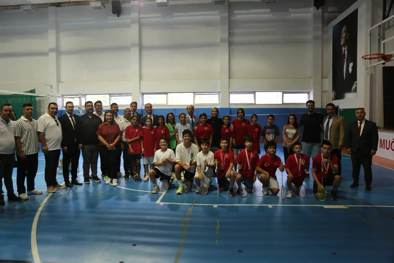 Bakan yardımcısı Koçoğlu Muğla'da gençlerle sporun önemini konuştu