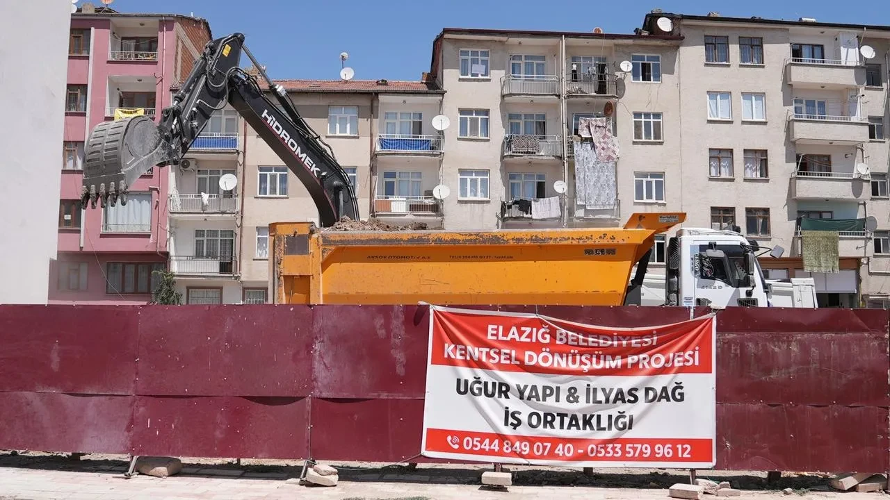 Elazığ'da Sarayatik Mahallesi'nde kentsel dönüşüm temeli atıldı