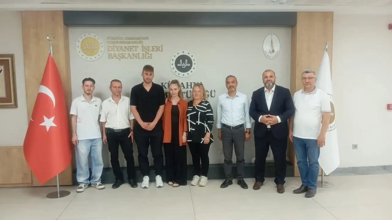 Alman vatandaşı Nico Jermaine Lather Kütahya’da Müslüman oldu