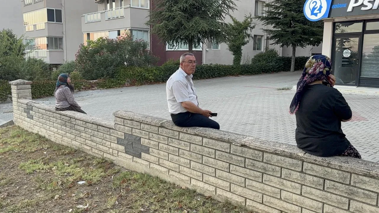 Balıkesir Sındırgı depremi Edirne’de paniğe yol açtı