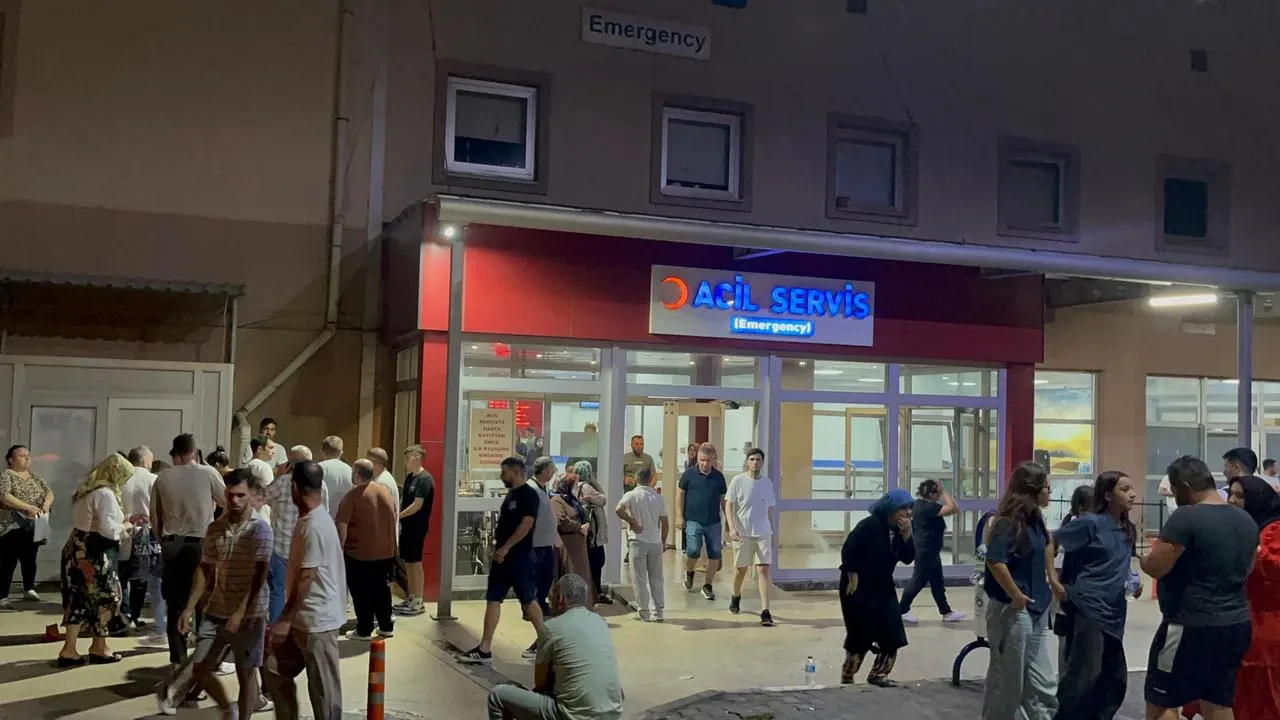 Tekirdağ’da 39 İşçi Gıda Zehirlenmesi Şüphesiyle Hastaneye Kaldırıldı