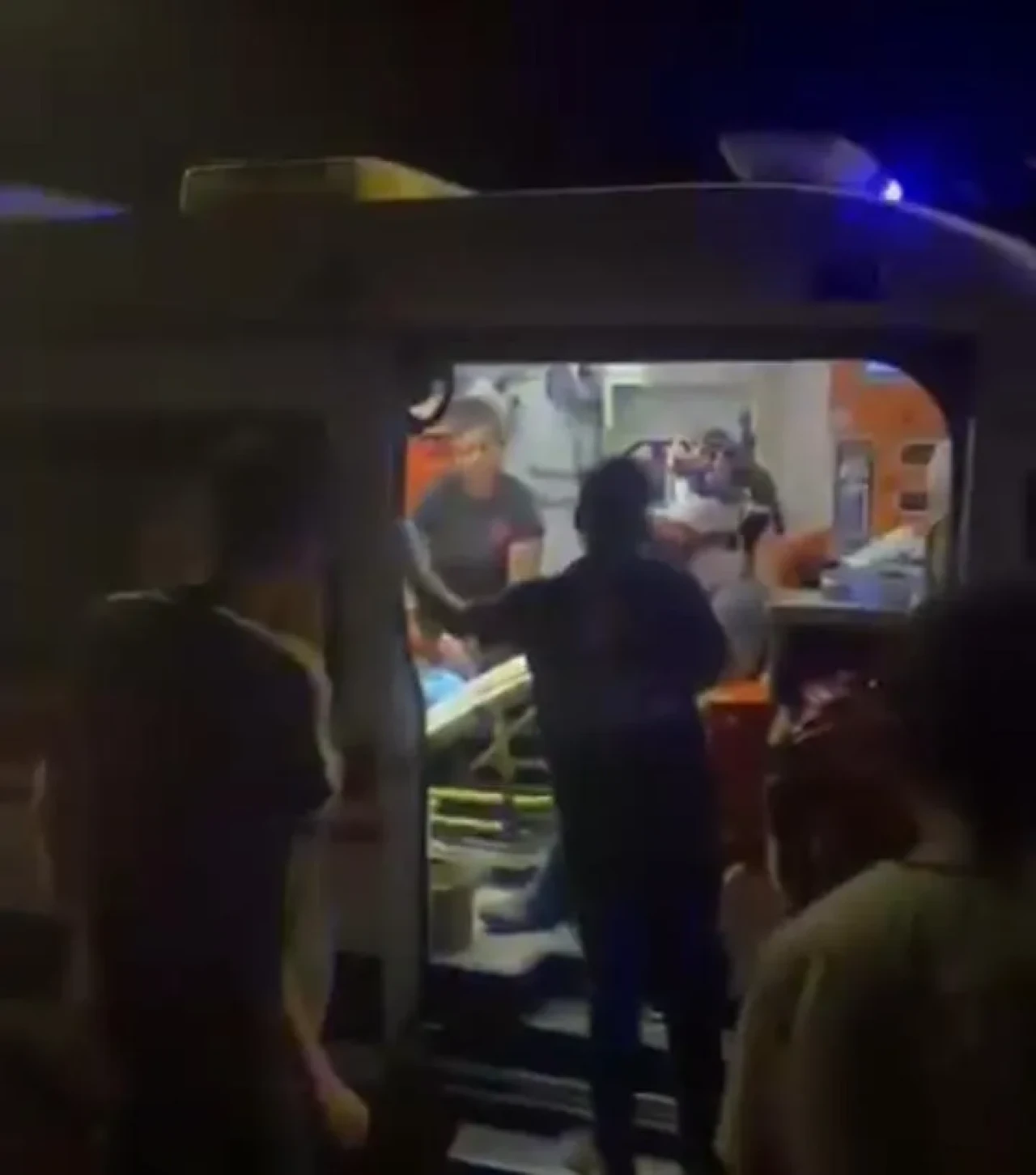 Batman’da otomobil ile sepetli motosiklet çarpıştı 6 yaralı