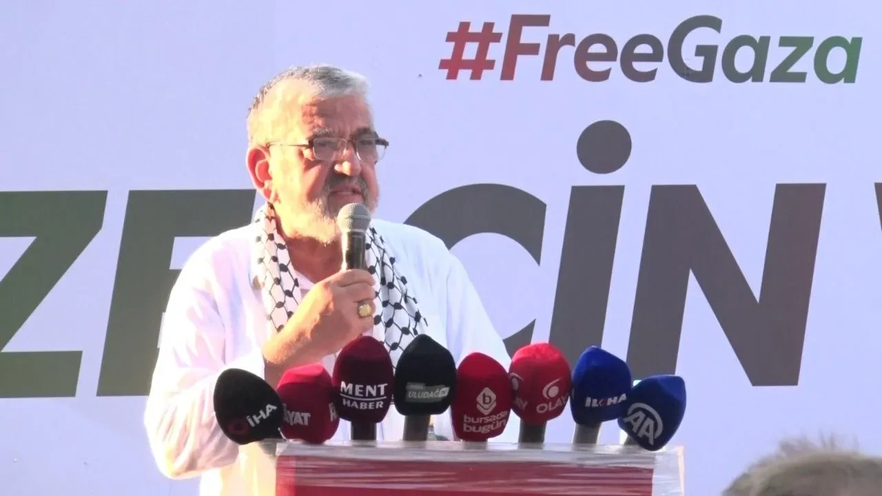 Bursa’da yüzlerce kişi Gazze için vicdan yürüyüşü düzenledi