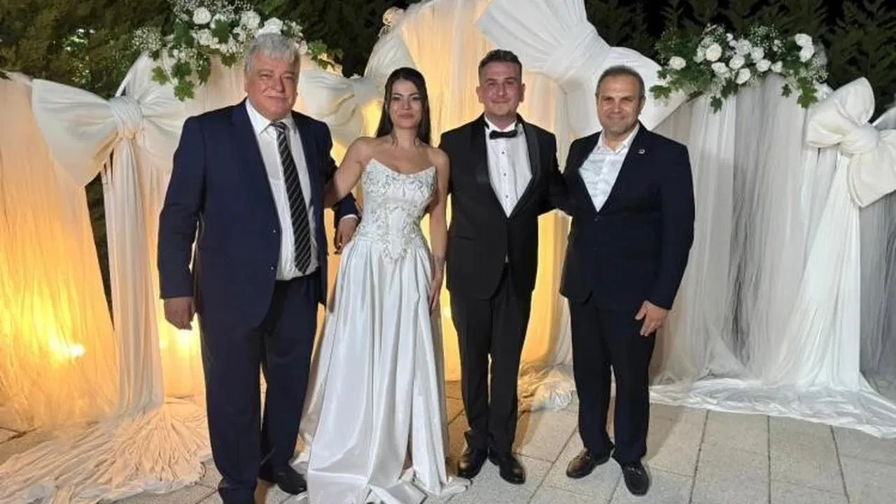 Bayırköy Belediye Başkanı Aykut Dilsiz Bilecik'teki özel günlerde vatandaşlarla birlikte oldu