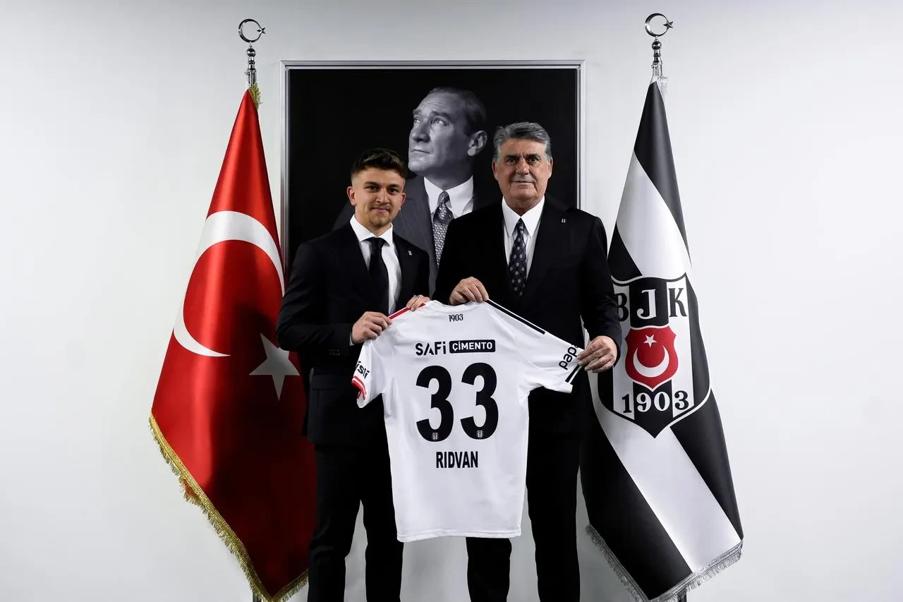 Beşiktaş, Rıdvan Yılmaz'ı Rangers'tan kadrosuna kattı