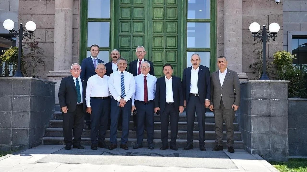 Kayseri Büyükşehir Belediye Başkanı Memduh Büyükkılıç ORAN heyetiyle Mutfak Sanatları Merkezi’nde