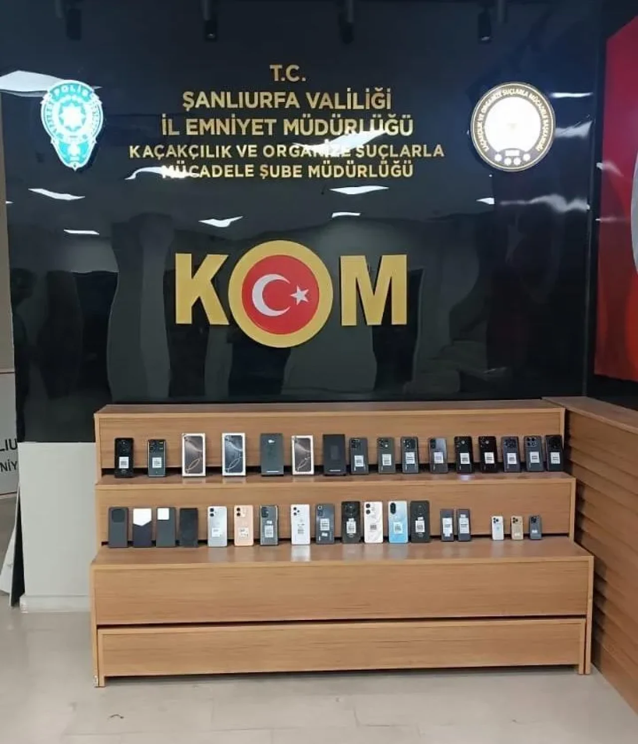 Şanlıurfa'da kaçakçılık operasyonunda 14 zanlıdan 2'si tutuklandı