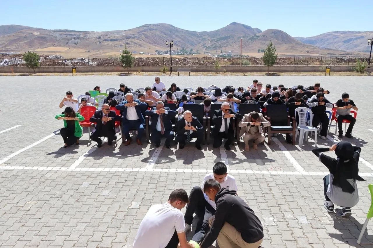 Sivas'ta Mustafa Kemal Atatürk Mesleki ve Teknik Anadolu Lisesi'nde ilk yardım