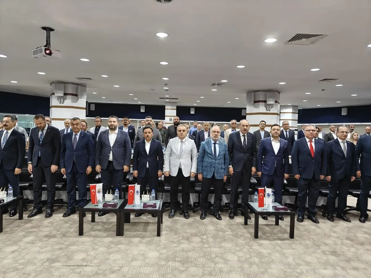 Oruç Baba İnan Kayseri'de sanayicilerle istişarede bulundu