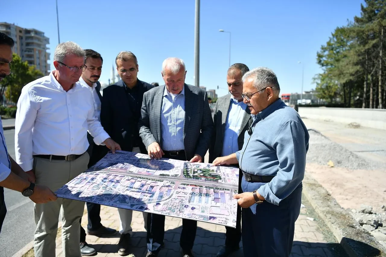 Başkan Büyükkılıç Kayseri’de DSİ Kavşağı projesini inceledi