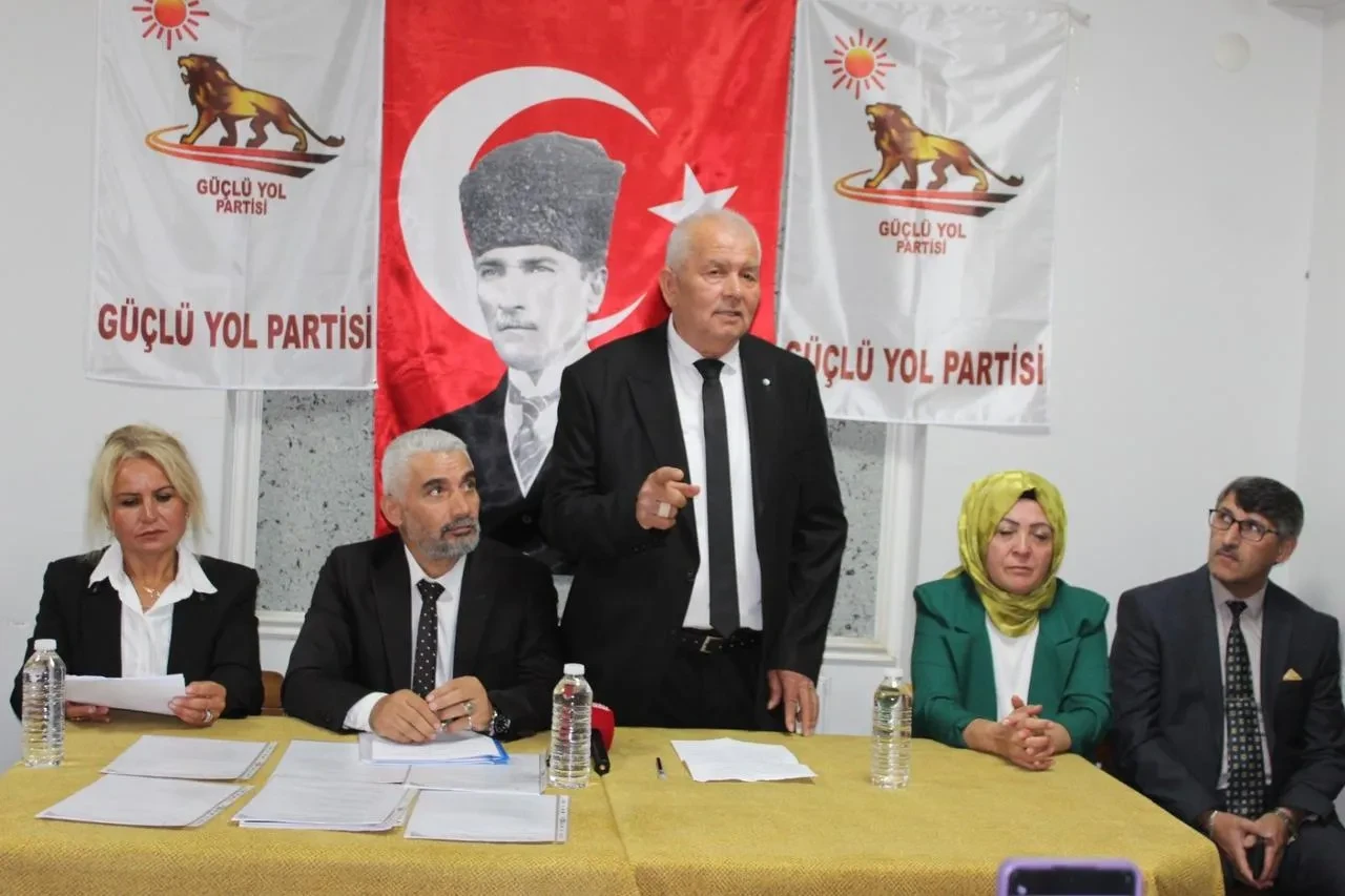 Güçlü Yol Partisi Denizli’den siyasi yolculuğuna başladı