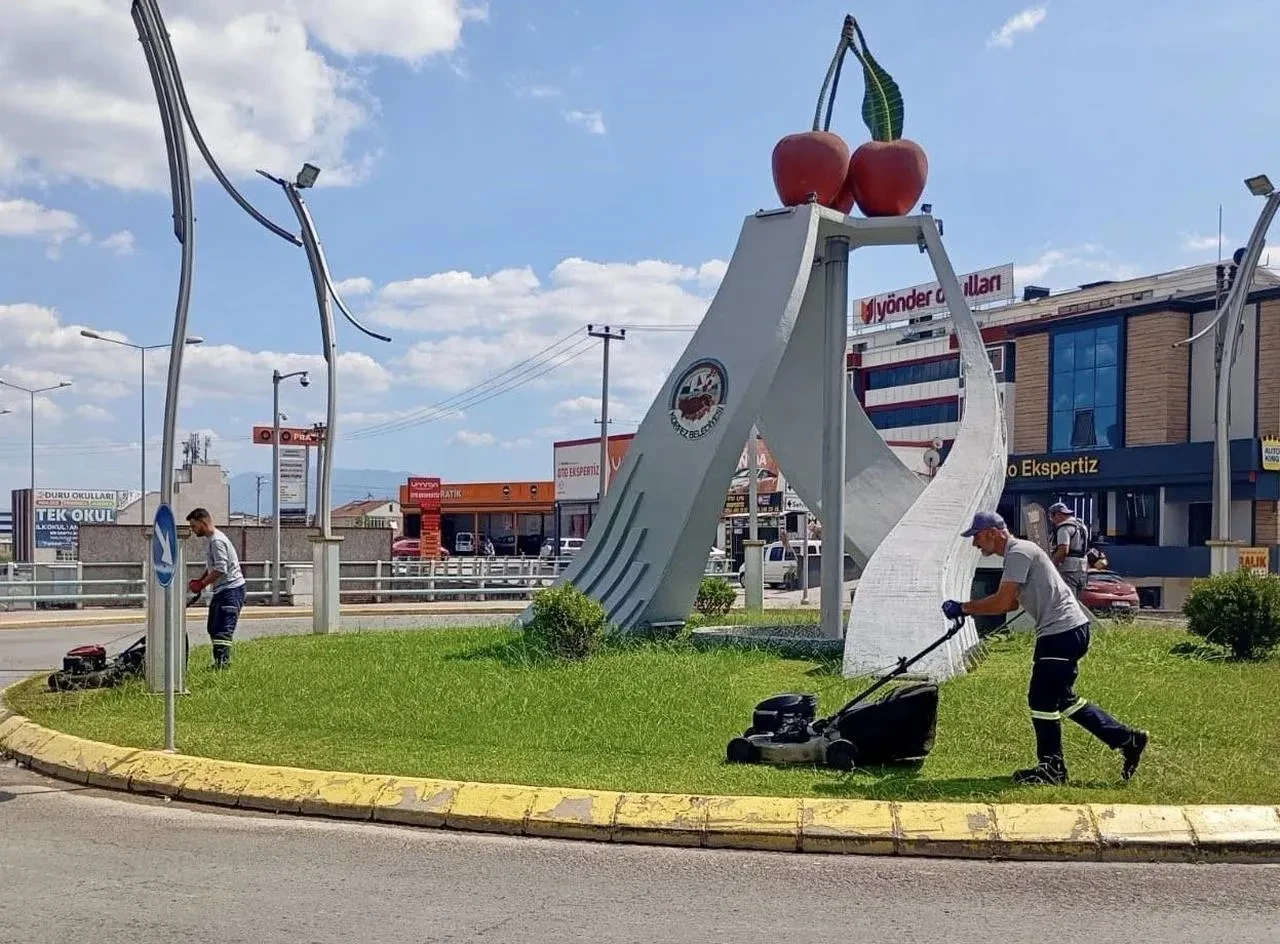 Körfez Belediyesi budanan ot ve dalları mantar üretiminde kullanıyor