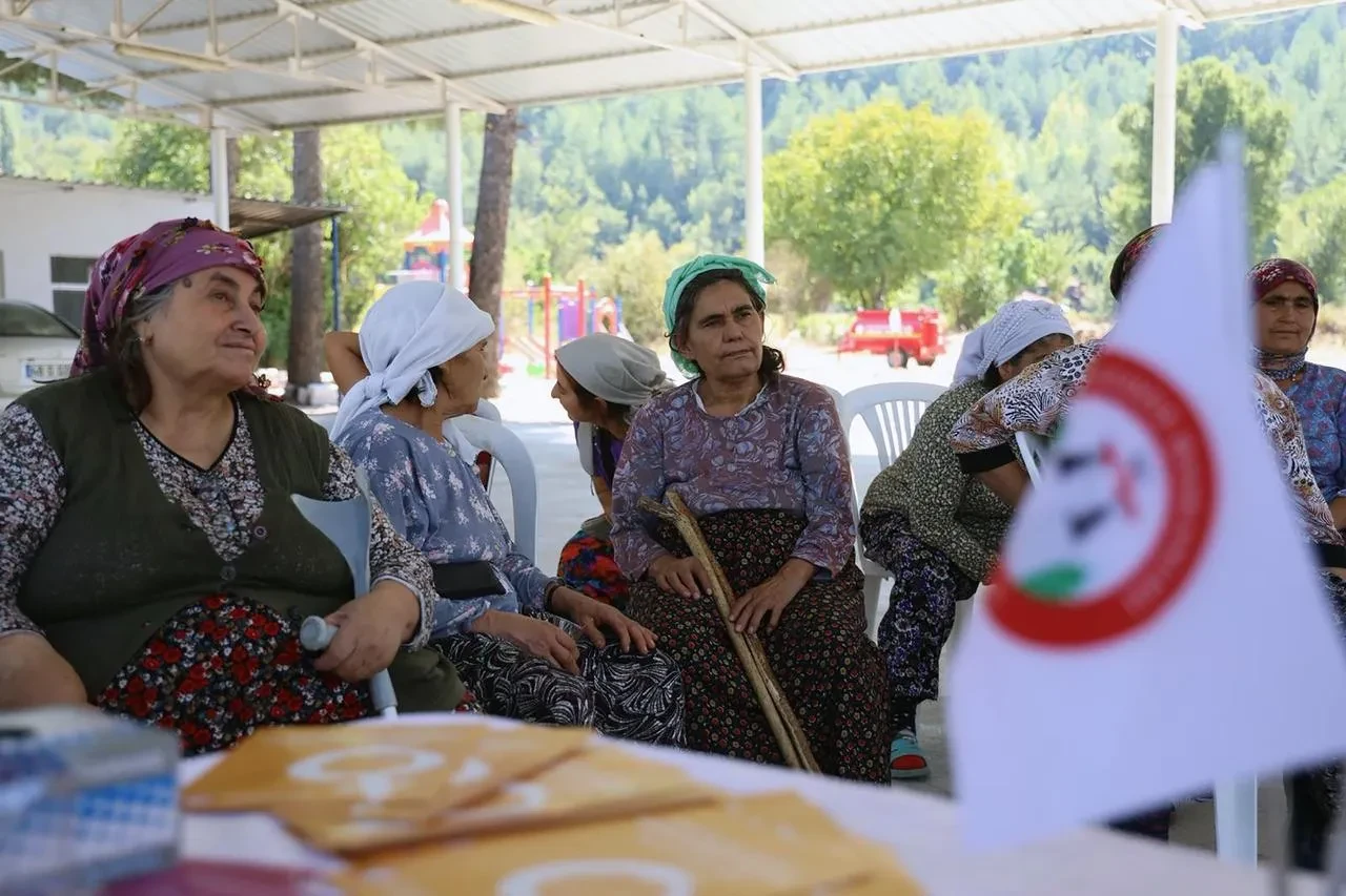 Menteşe Belediyesi kadınlara yönelik hukuki haklar ve sosyal destek mekanizmalarını anlattı