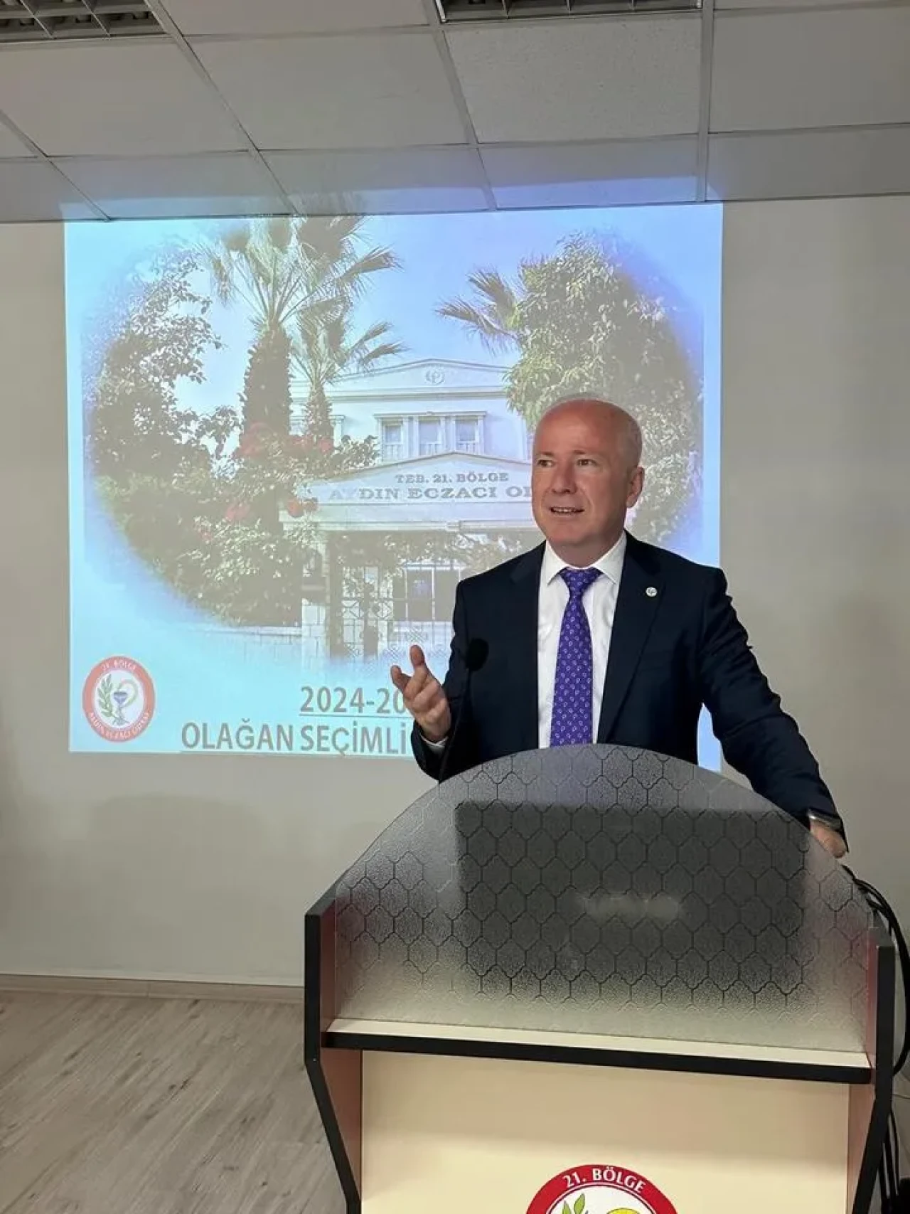 Aydın Eczacı Odası Başkanı Sefa Karaaslan sahte ilaç tehlikesine dikkat çekti