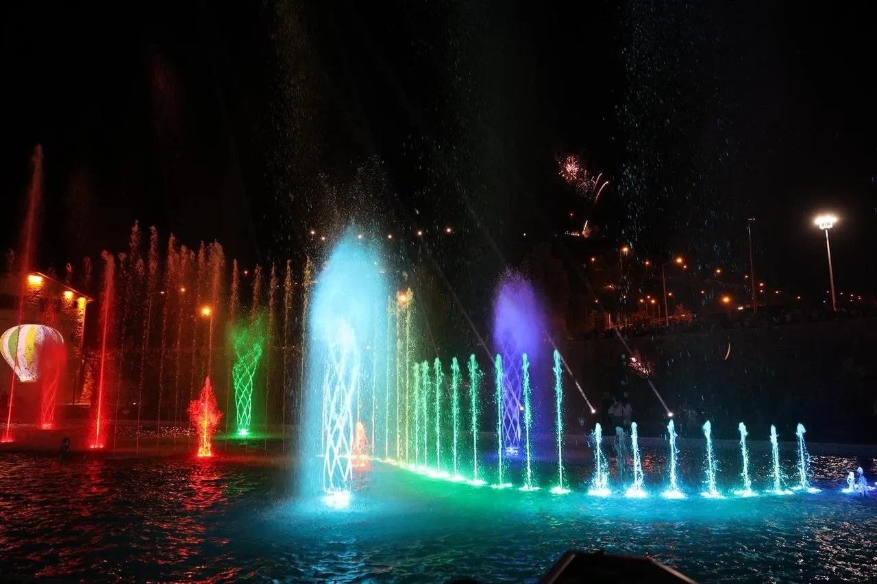 Kapadokya Su ve Işık Sahnesi Nevşehir'de büyük ilgi görüyor