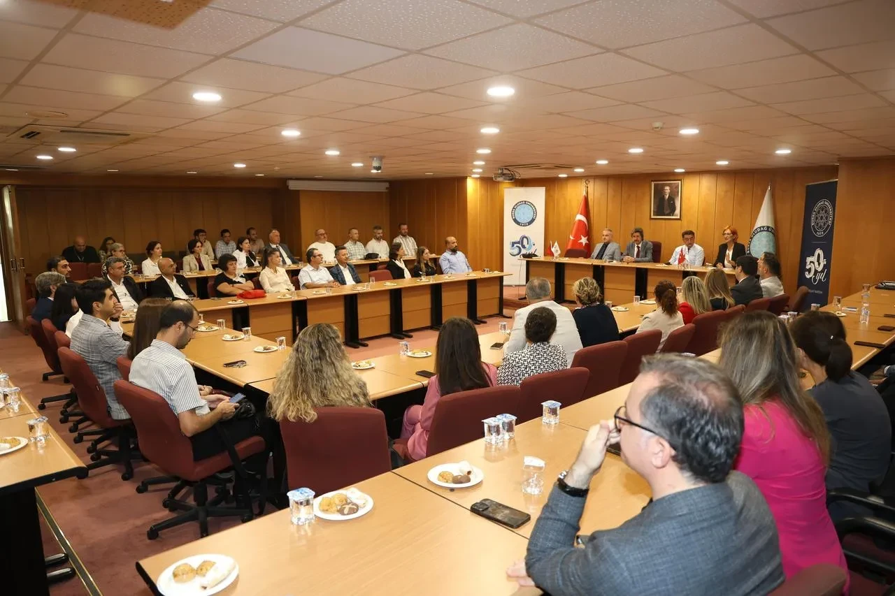 Bursa Uludağ Üniversitesi bilimsel başarılarını akademisyenlerle kutladı