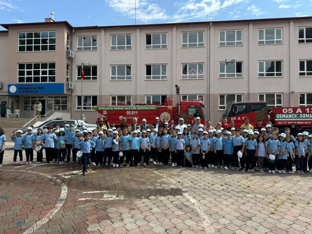 Çorum Osmancık’taki öğrencilere orman yangınları eğitimi verildi.